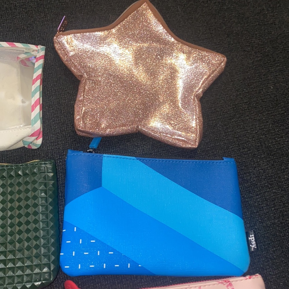 IPSY Assorted Makeup Bags - Picture 4 of 6